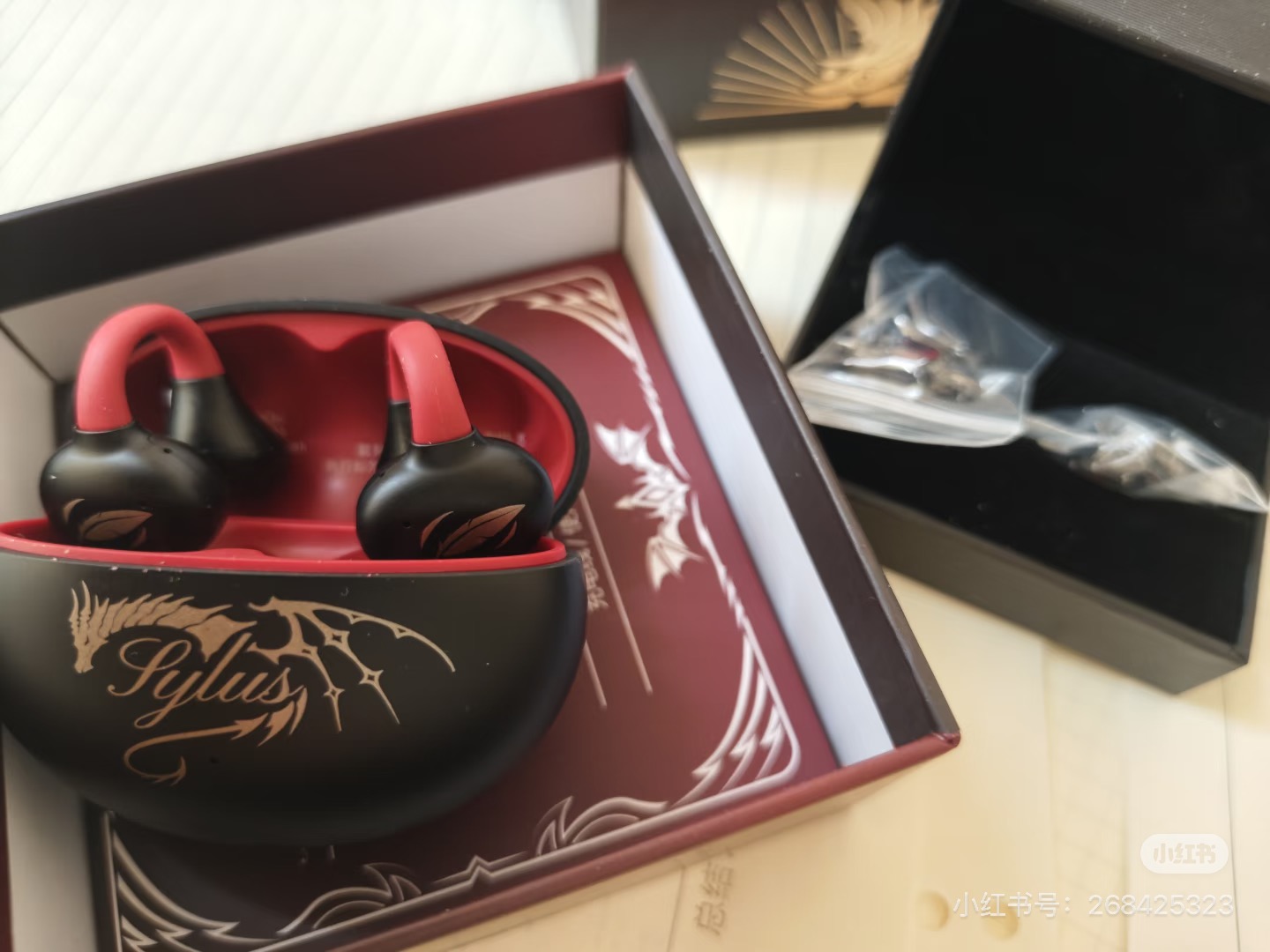 Bluetooth Anime Earphones Ear  - Anime Merchandise Market recension och pris