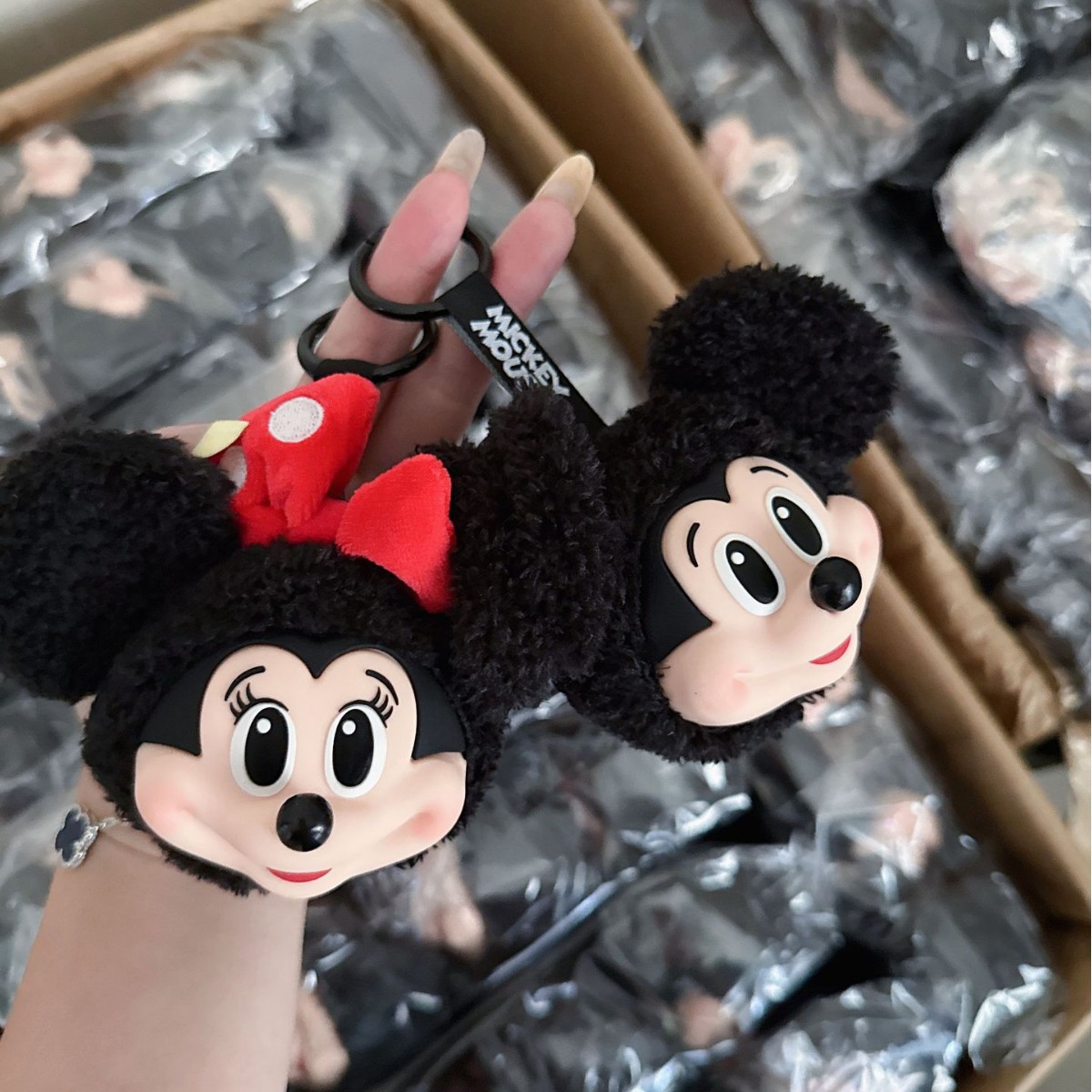 Mickey Minnie Plush Doll Keych - Cute Anime Merchandise recension och pris